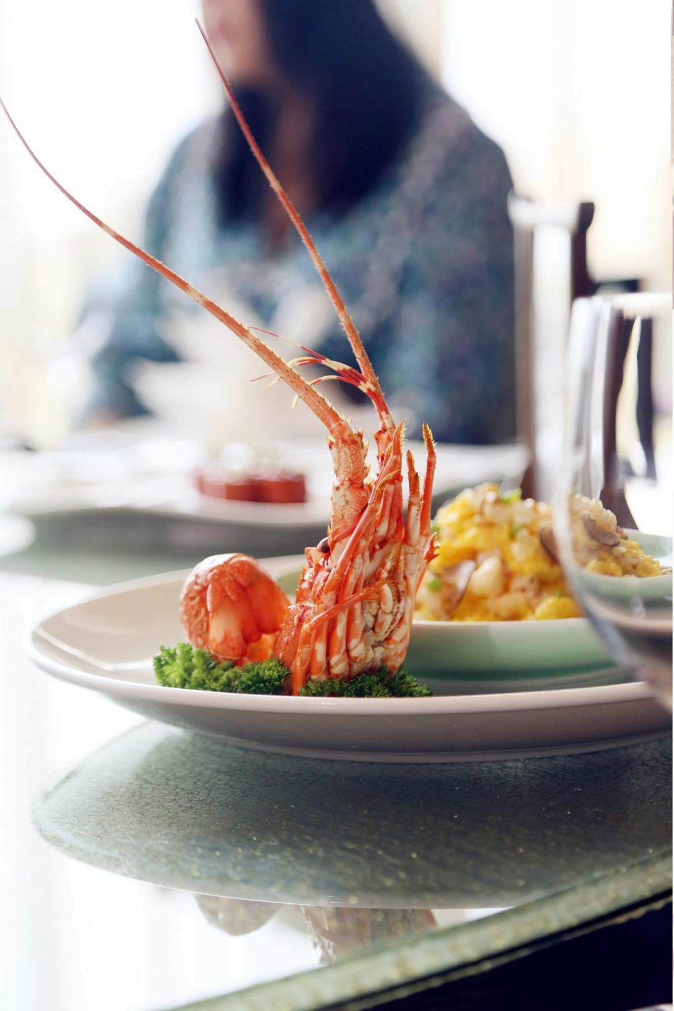 Shangri-La Qinhuangdao Buitenkant foto